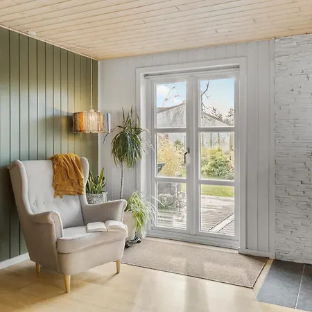 3 Bedroom Cozy In * Nibe