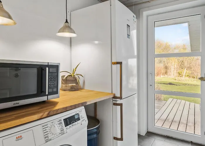 펜션 3 Bedroom Cozy In Nibe